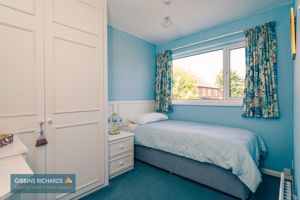 Bedroom- click for photo gallery